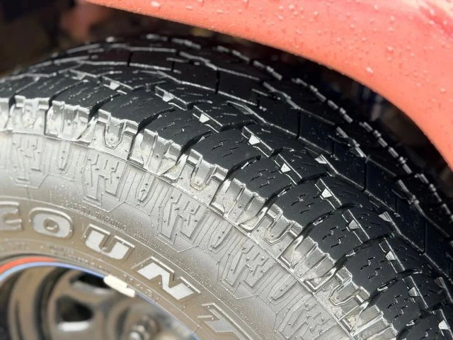 2000 Jeep XJ Cherokee - Image 25 of 31