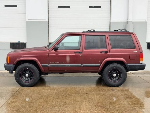 2000 Jeep XJ Cherokee - Image 2 of 31