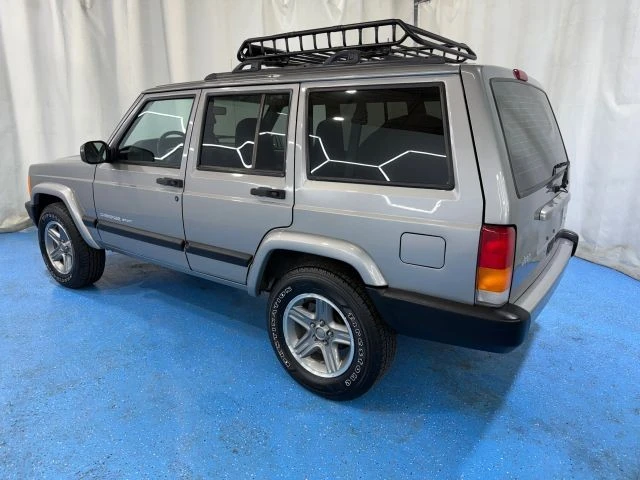 2000 Jeep XJ Cherokee - Image 5 of 21