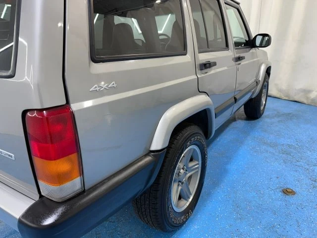 2000 Jeep XJ Cherokee - Image 13 of 21