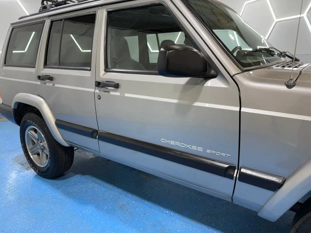 2000 Jeep XJ Cherokee - Image 14 of 21