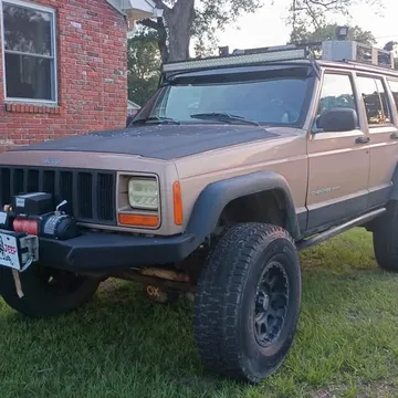 2000 Jeep Cherokee Sport SUV 4D
