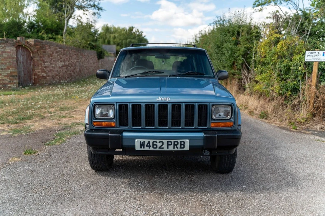 2000 Jeep XJ Cherokee - Image 2 of 30