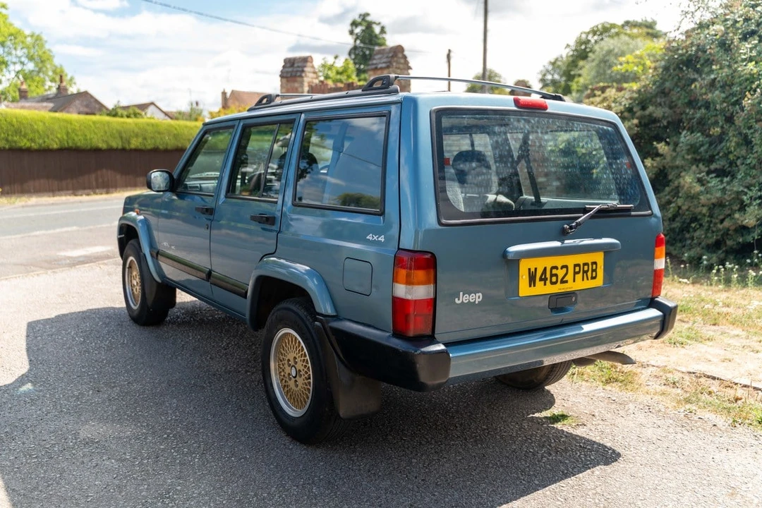 2000 Jeep XJ Cherokee - Image 6 of 30