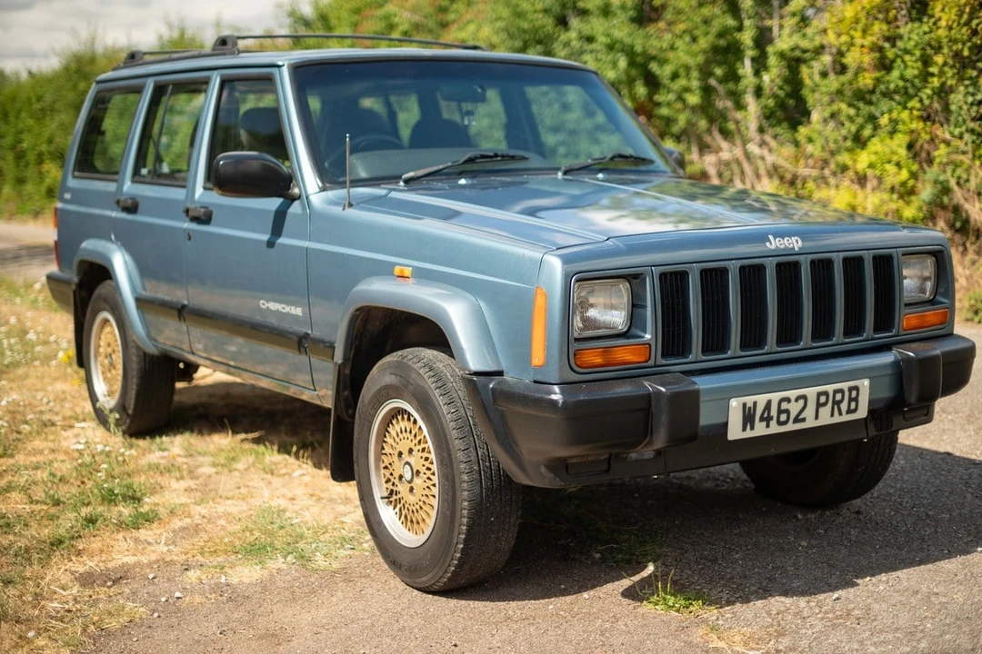2000 Jeep XJ Cherokee - Image 10 of 30