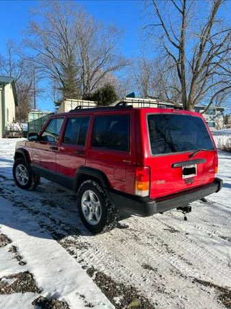 2000 Jeep XJ Cherokee - Image 2 of 12