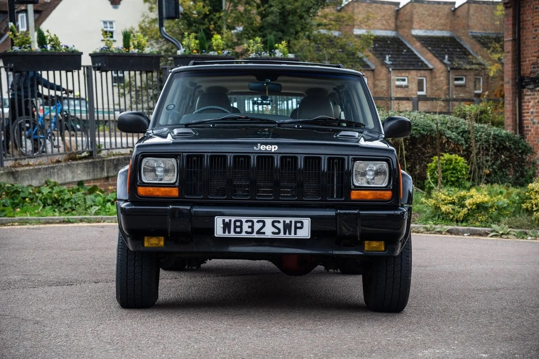 2000 Jeep XJ Cherokee - Image 6 of 30