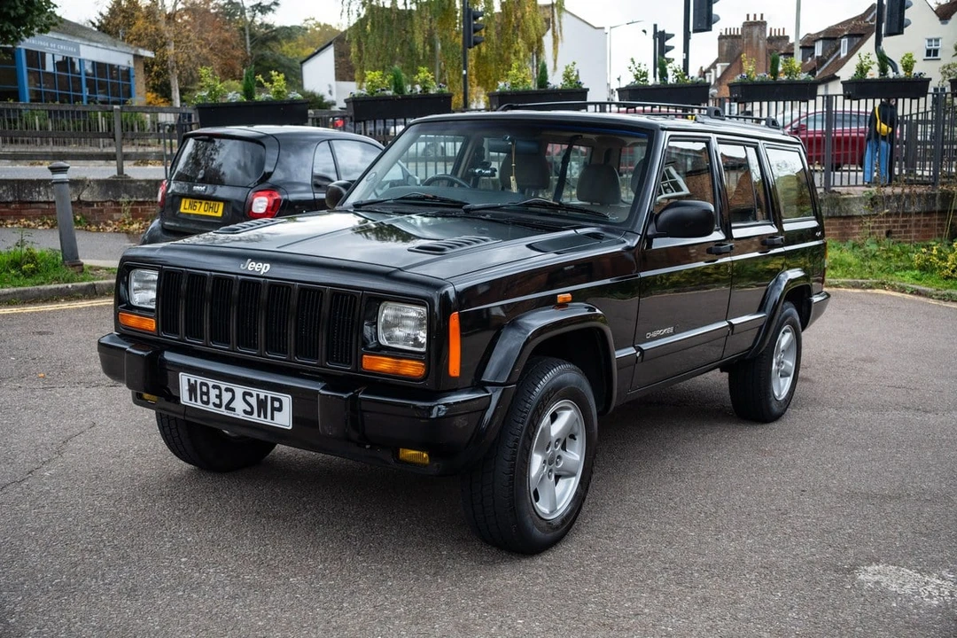 2000 Jeep XJ Cherokee - Image 8 of 30