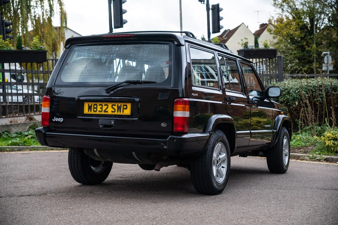 2000 Jeep XJ Cherokee - Image 20 of 30