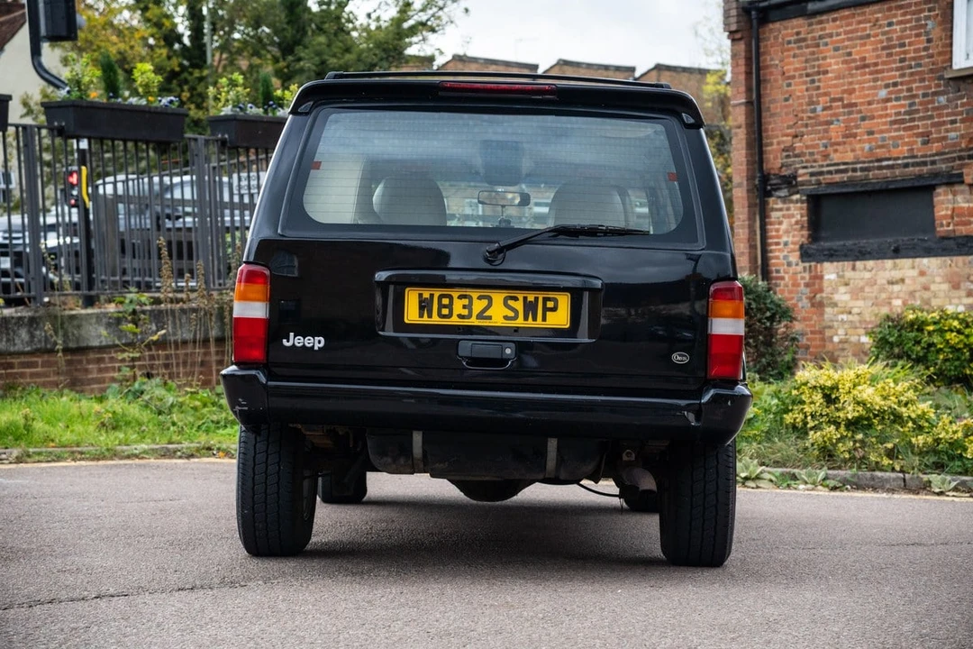 2000 Jeep XJ Cherokee - Image 22 of 30