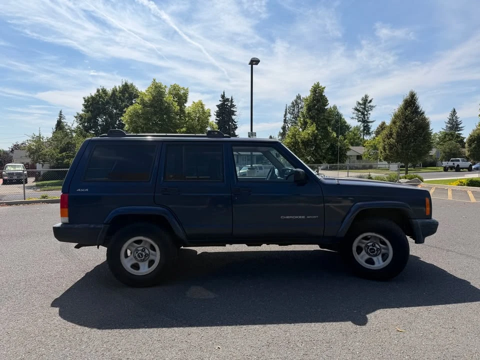 2000 Jeep XJ Cherokee - Image 5 of 15
