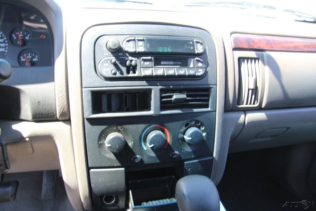 2000 Jeep WJ Grand Cherokee - Image 18 of 21