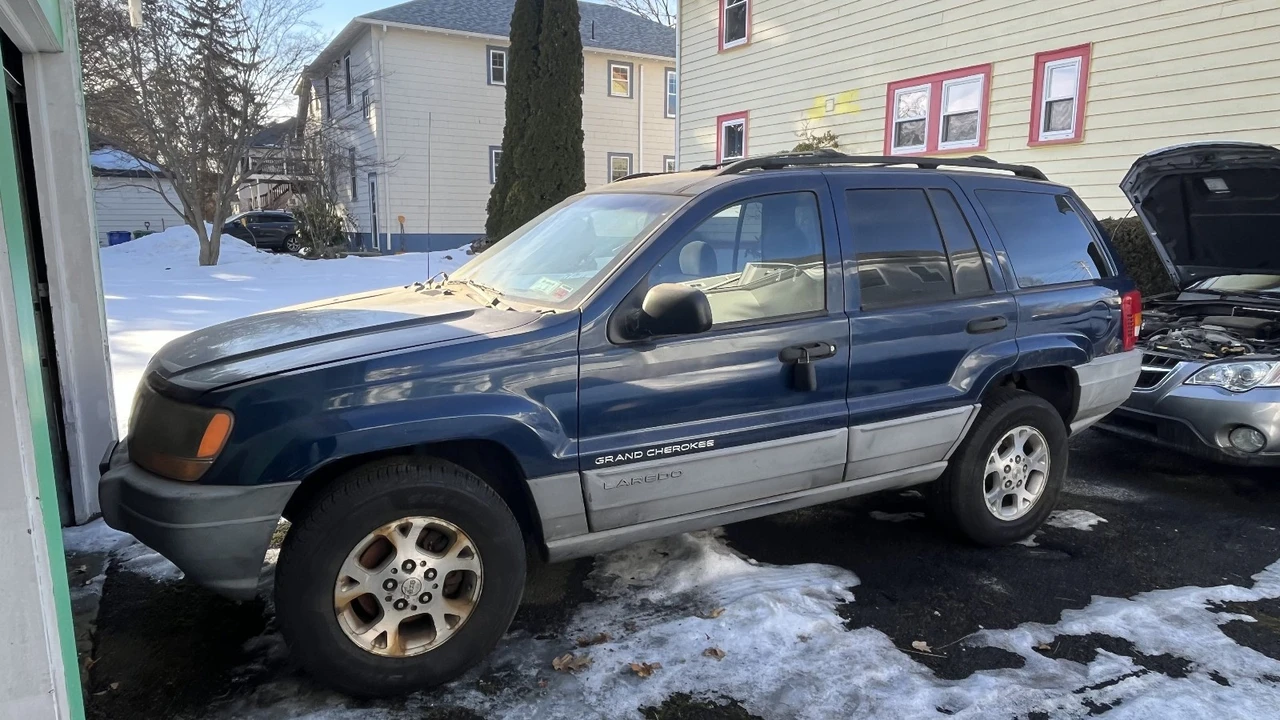 2000 Jeep WJ Grand Cherokee - Image 3 of 23