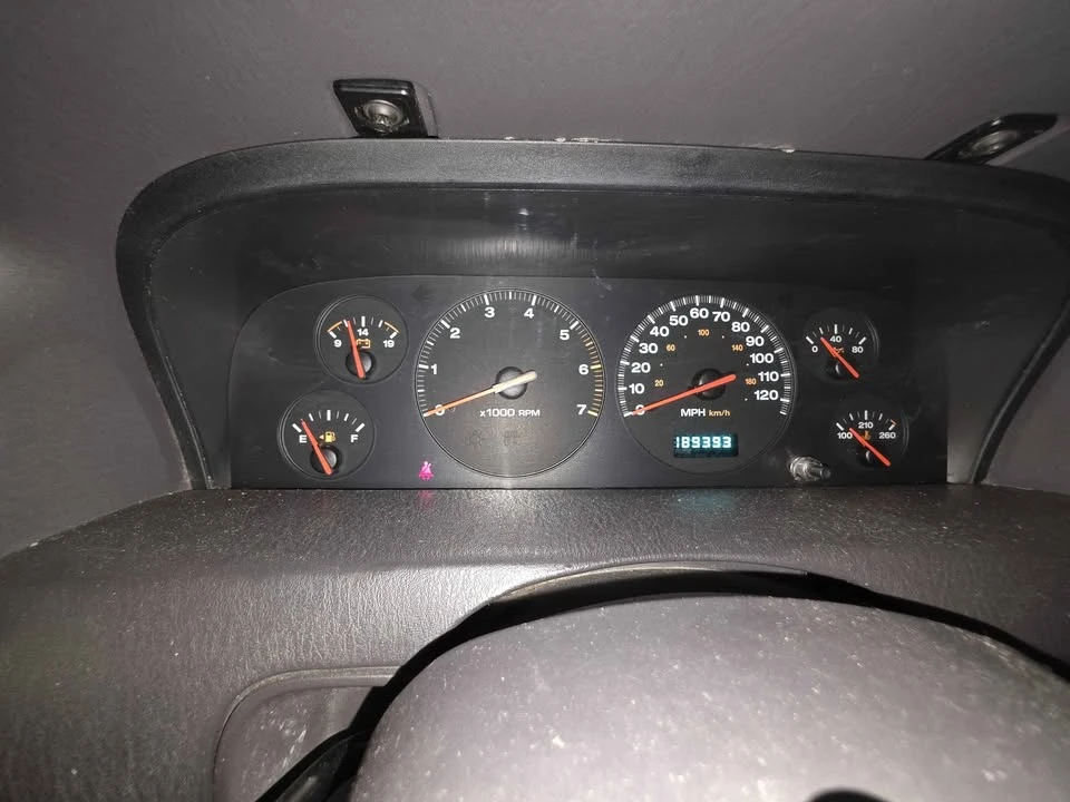 2000 Jeep WJ Grand Cherokee - Image 9 of 16