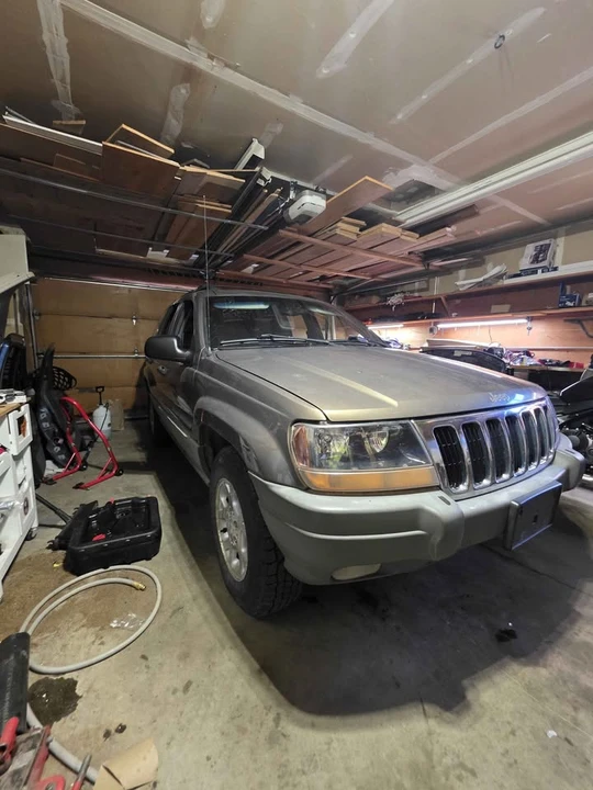 2000 Jeep WJ Grand Cherokee - Image 2 of 16