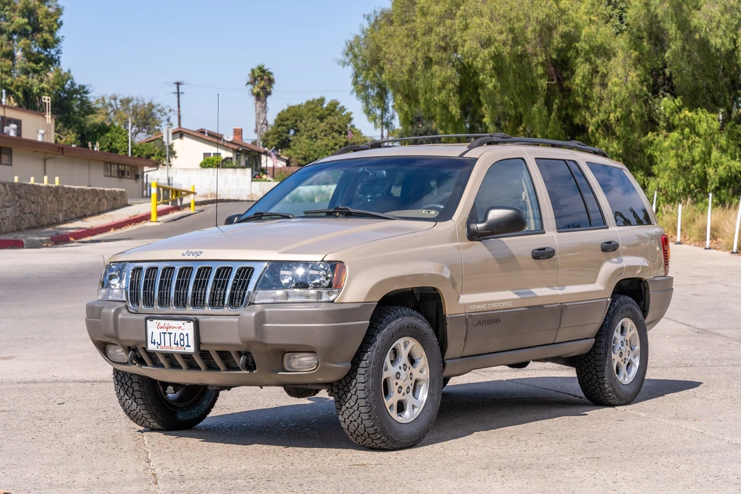2000 Jeep WJ Grand Cherokee - Image 2 of 31
