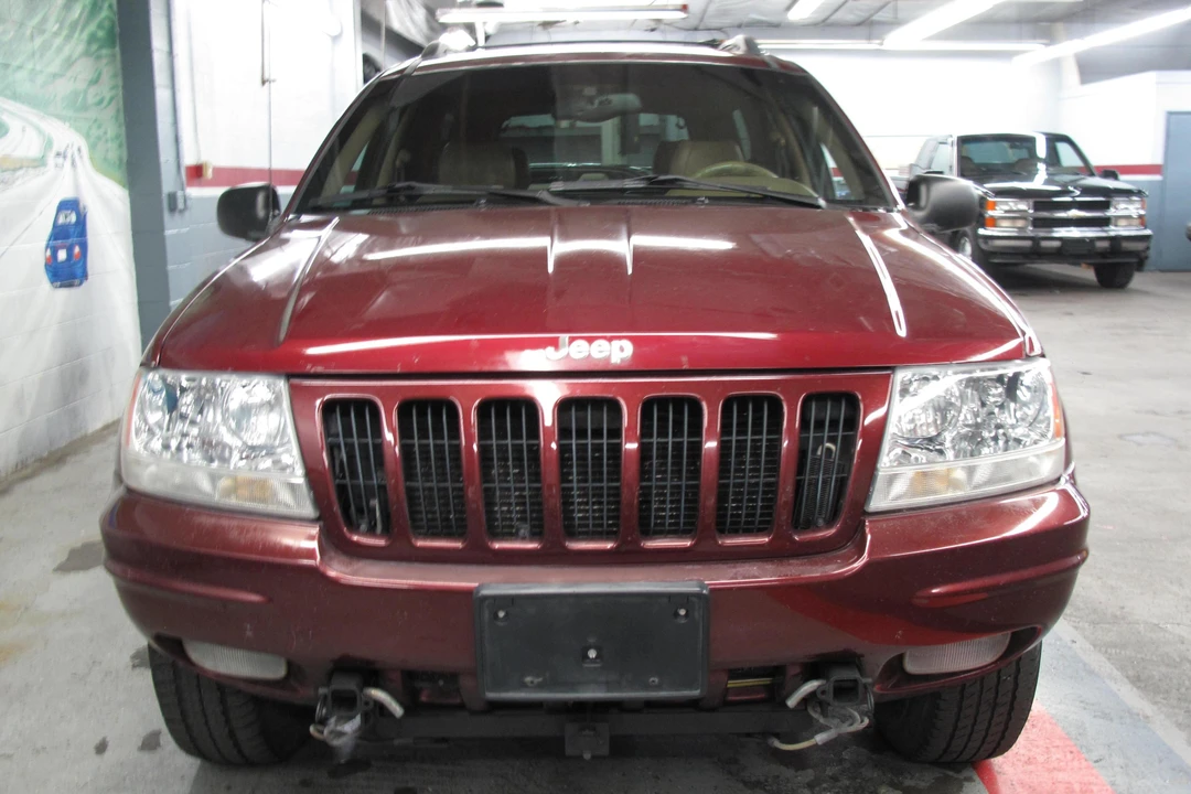 2000 Jeep WJ Grand Cherokee - Image 2 of 10