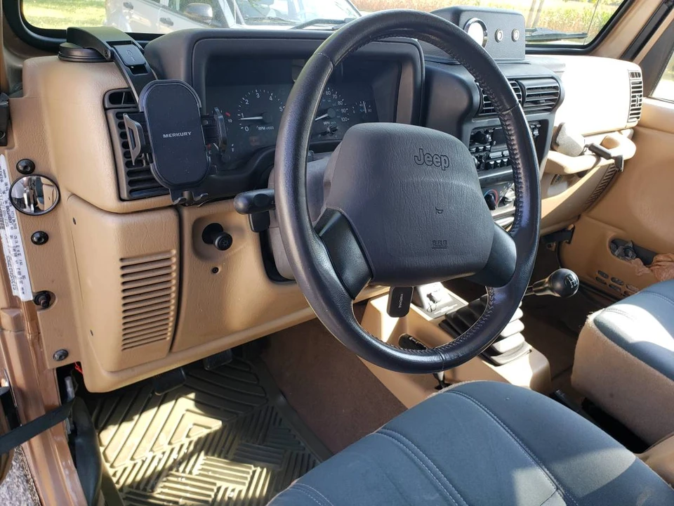2000 Jeep TJ Wrangler - Image 9 of 24