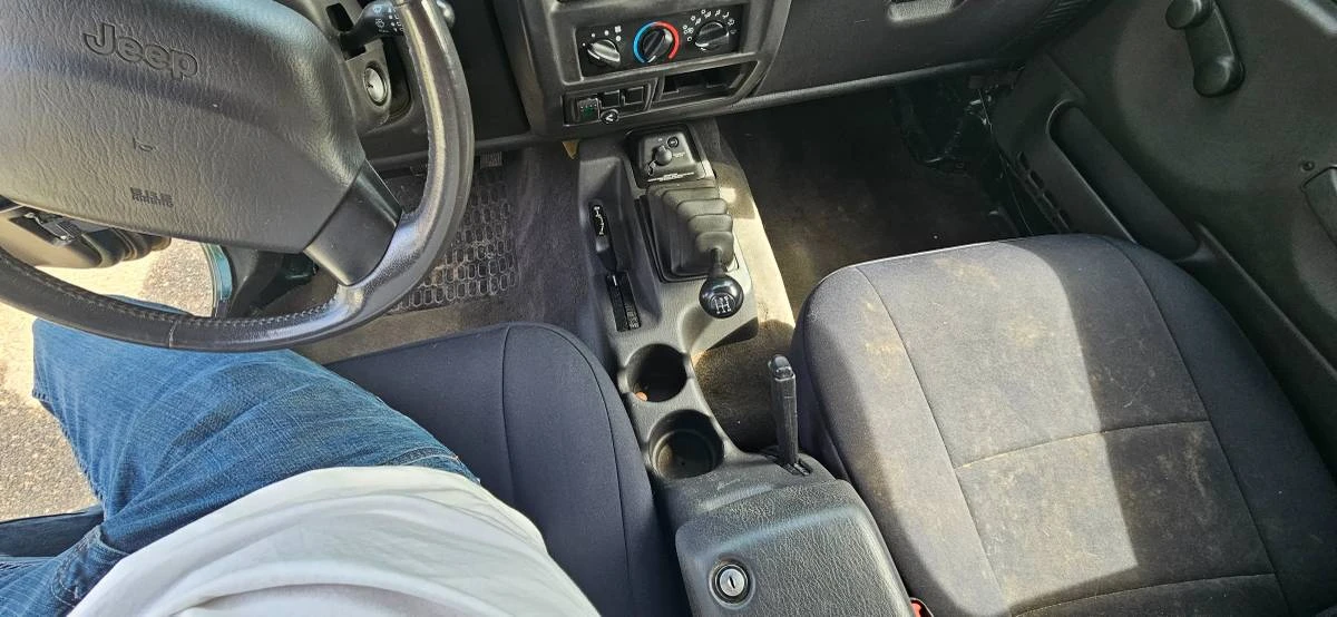 2000 Jeep TJ Wrangler - Image 15 of 24