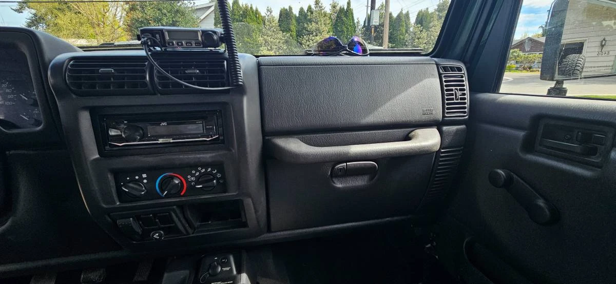 2000 Jeep TJ Wrangler - Image 17 of 24
