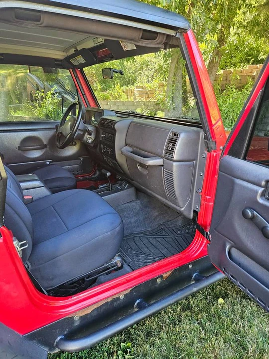 2000 Jeep Wrangler - Image 6 of 14
