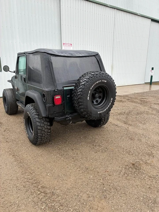 2000 Jeep TJ Wrangler - Image 3 of 7