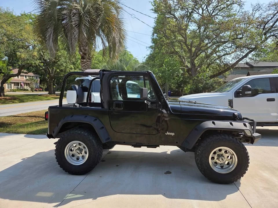 2000 Jeep TJ Wrangler - Image 2 of 6