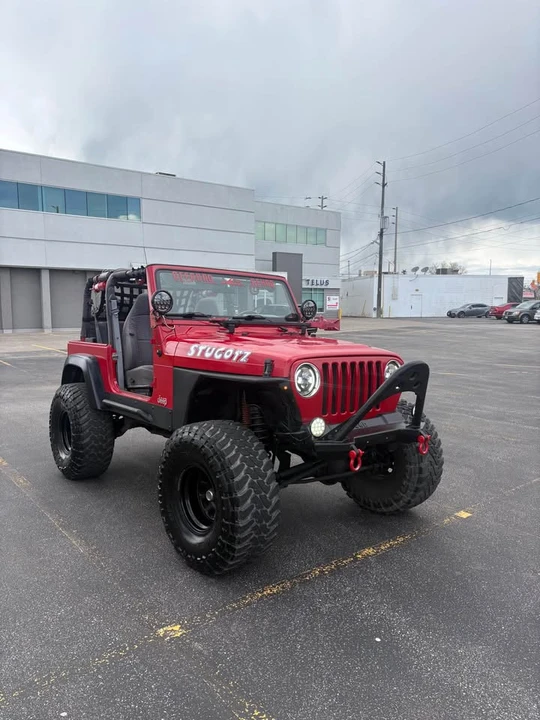 2000 Jeep TJ Wrangler - Image 2 of 9