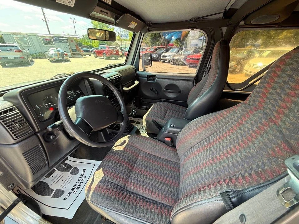 2000 Jeep TJ Wrangler - Image 9 of 20