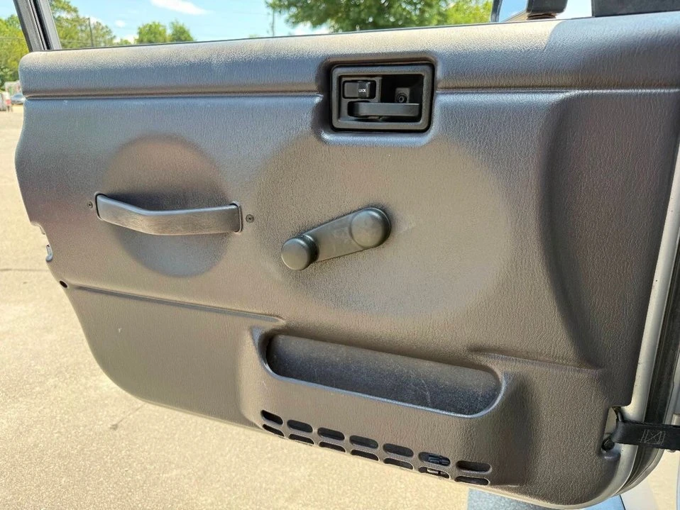 2000 Jeep TJ Wrangler - Image 17 of 20
