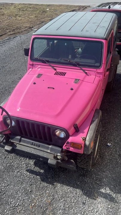 2000 Jeep TJ Wrangler - Image 3 of 3