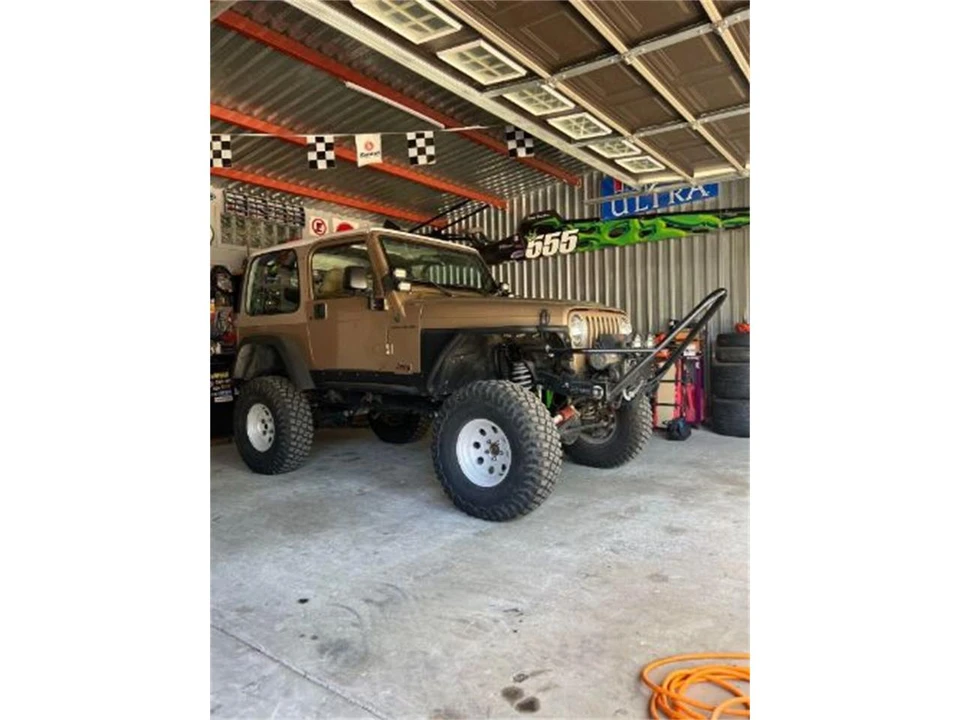 2000 Jeep TJ Wrangler - Image 8 of 25