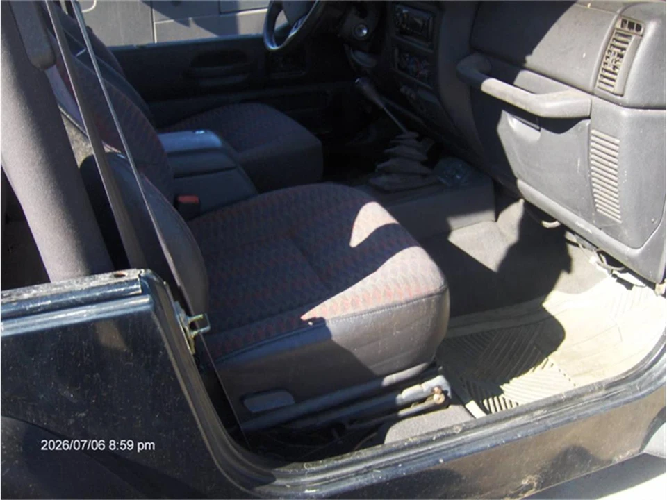 2000 Jeep TJ Wrangler - Image 10 of 16