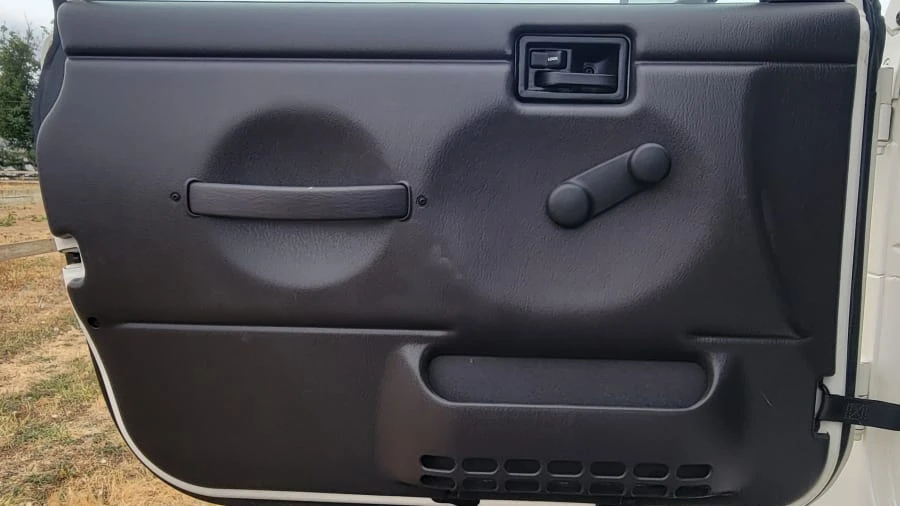 2000 Jeep TJ Wrangler - Image 3 of 16