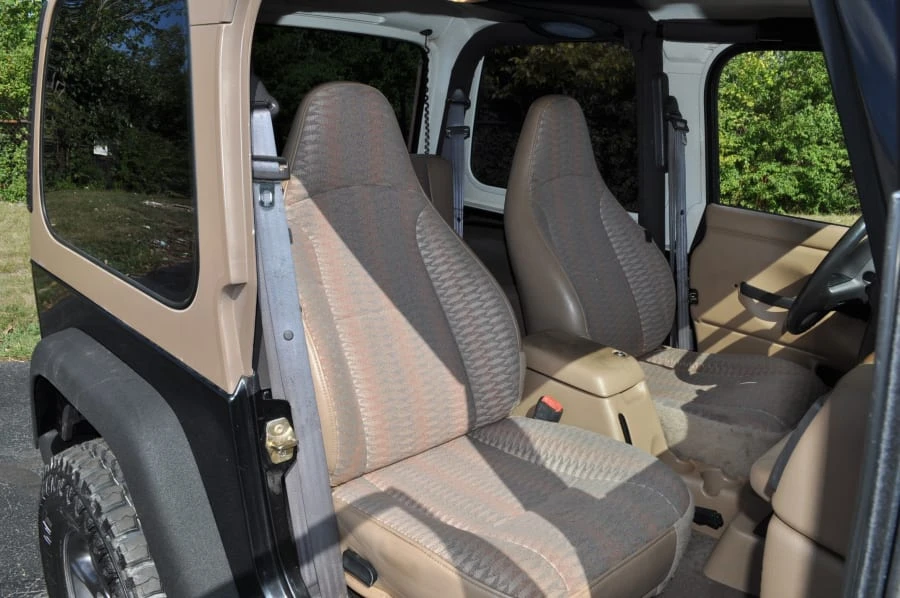 2000 Jeep TJ Wrangler - Image 4 of 10