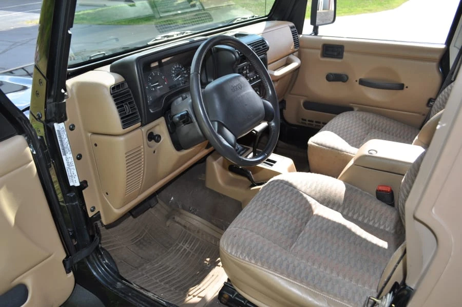 2000 Jeep TJ Wrangler - Image 3 of 10