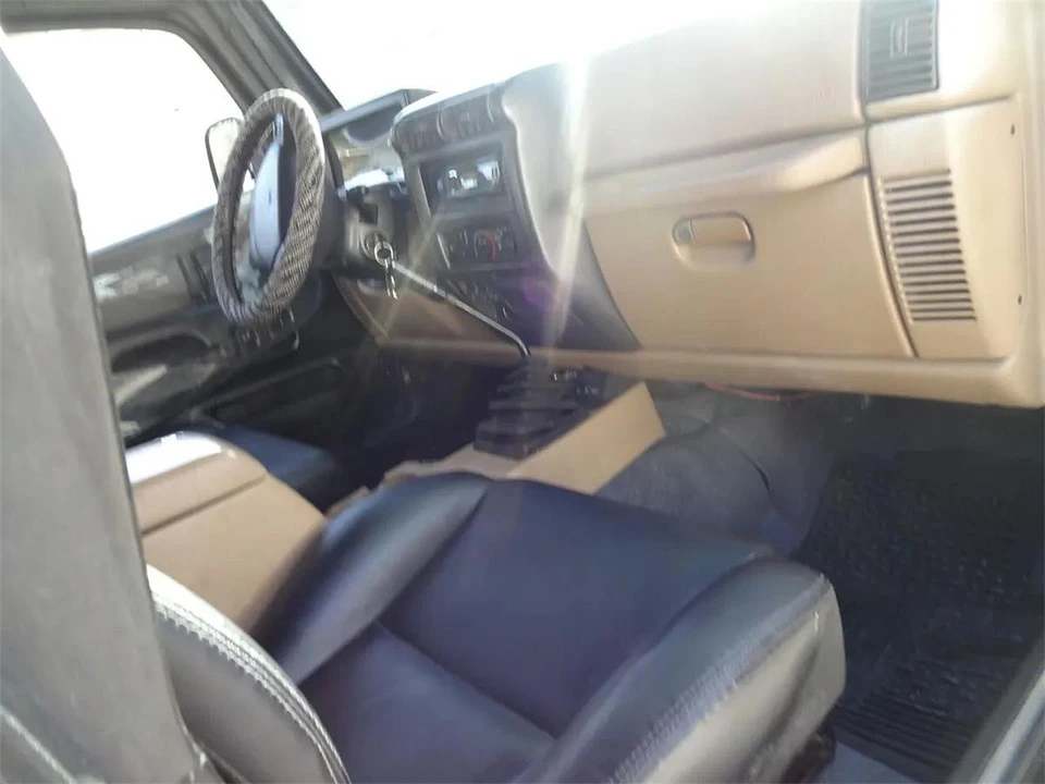 2000 Jeep TJ Wrangler - Image 23 of 28