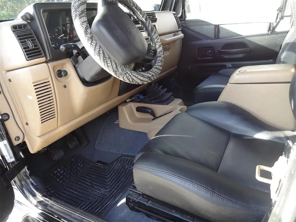 2000 Jeep TJ Wrangler - Image 25 of 28