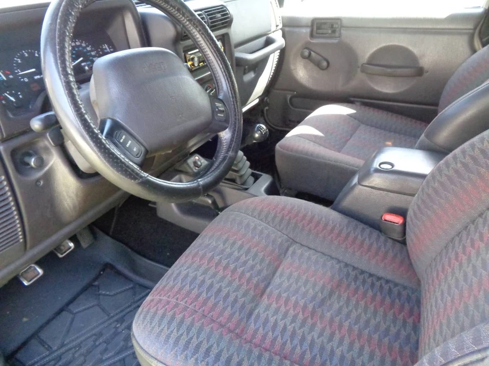 2000 Jeep TJ Wrangler - Image 8 of 12