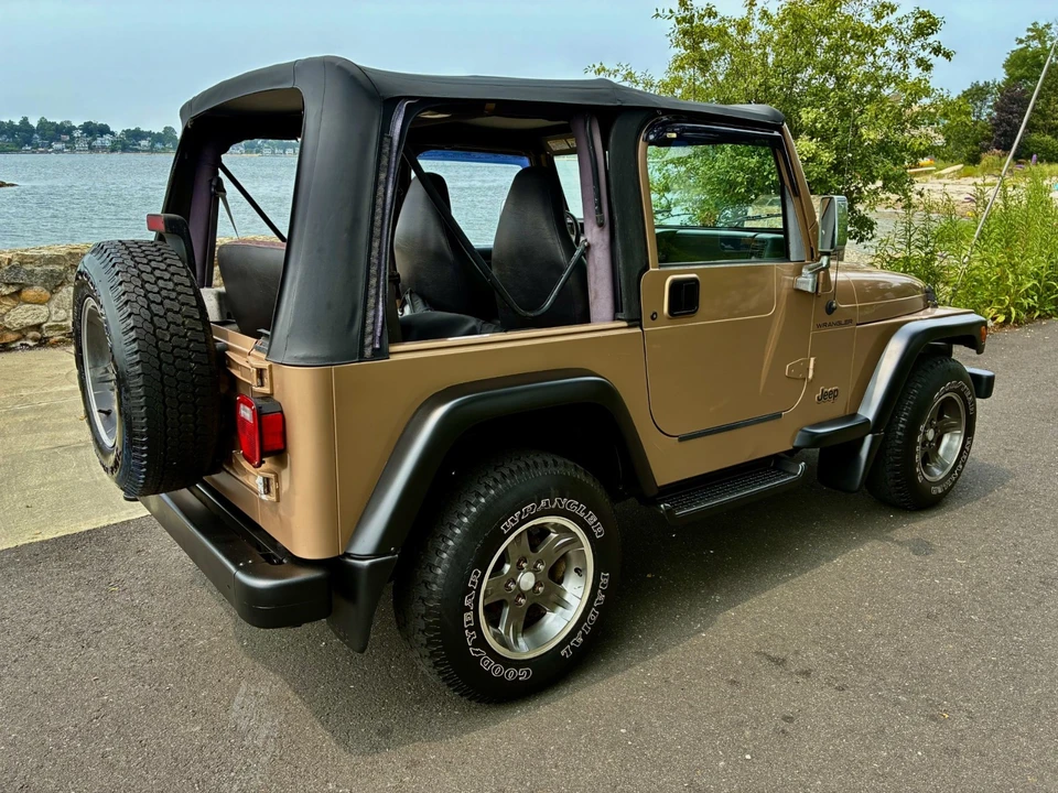 2000 Jeep TJ Wrangler - Image 9 of 22