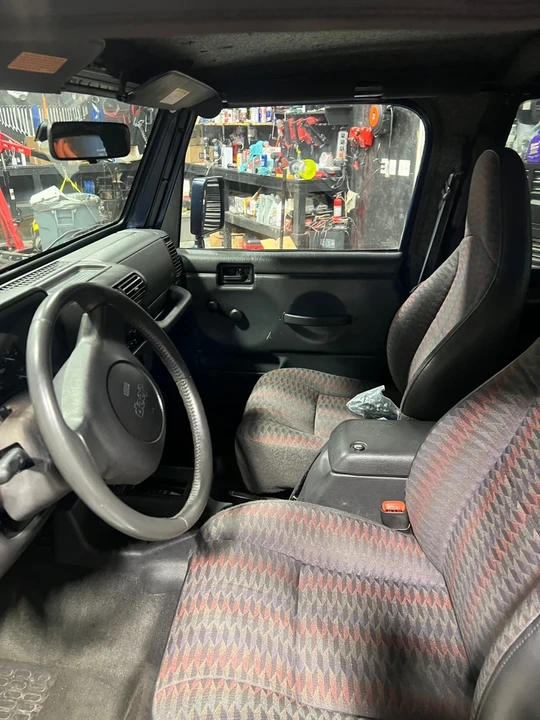 2000 Jeep TJ Wrangler - Image 6 of 15
