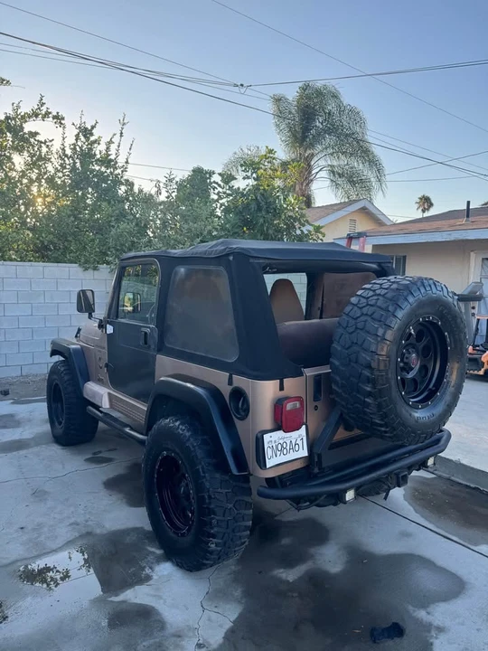 2000 Jeep Wrangler - Image 4 of 9