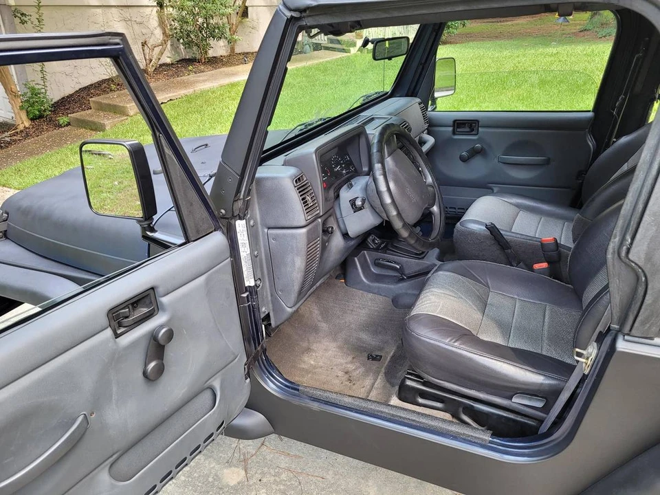 2000 Jeep TJ Wrangler - Image 4 of 11