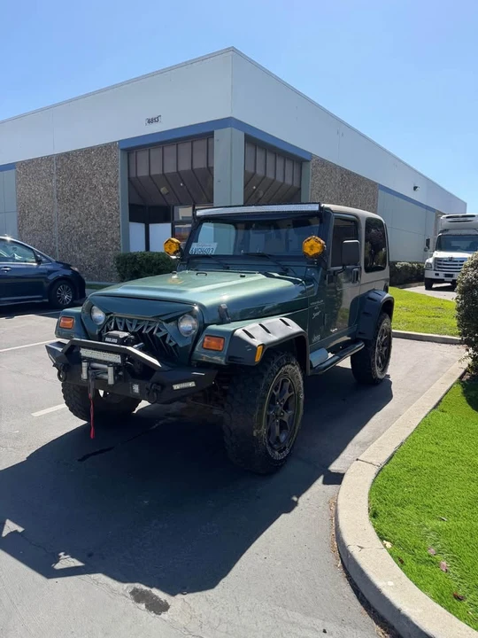 2000 Jeep TJ Wrangler - Image 2 of 13