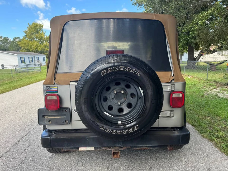 2000 Jeep TJ Wrangler - Image 3 of 9