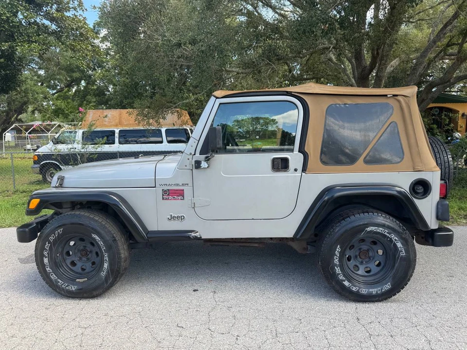 2000 Jeep TJ Wrangler - Image 2 of 9