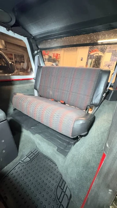 2000 Jeep TJ Wrangler - Image 11 of 12