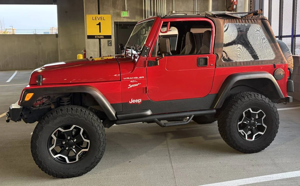 2000 Jeep TJ Wrangler - Image 9 of 12