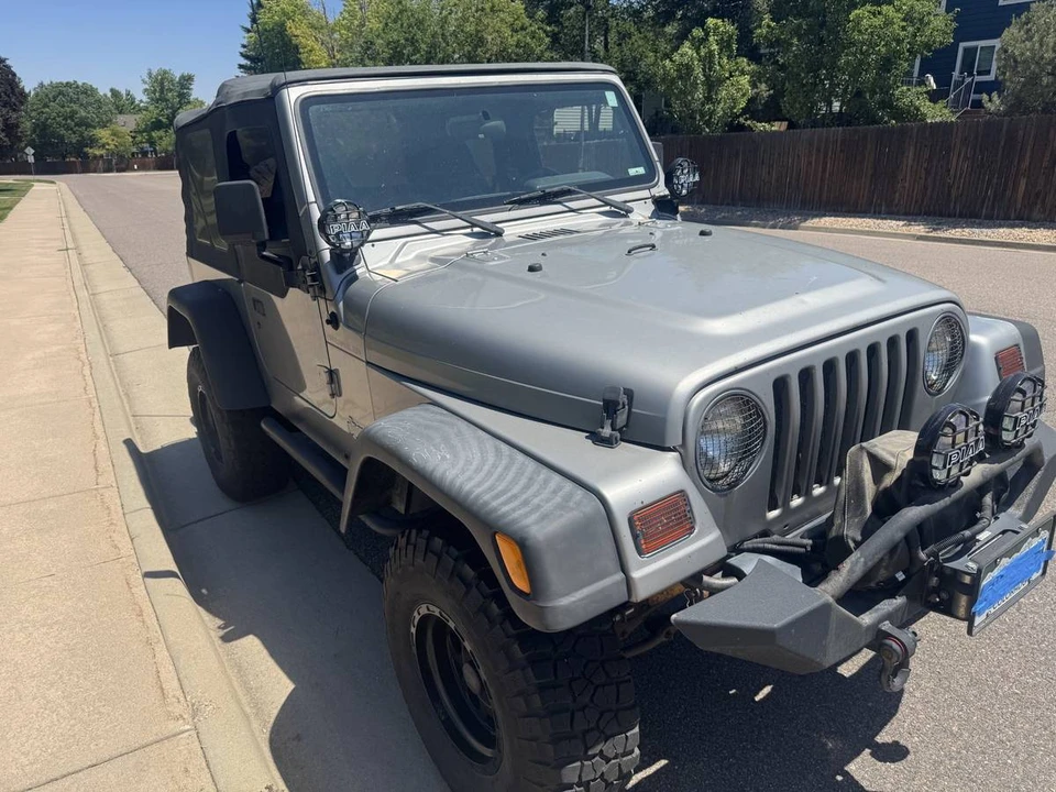 2000 Jeep TJ Wrangler - Image 2 of 15