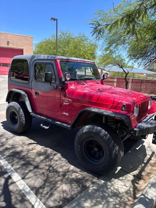 2000 Jeep TJ Wrangler - Image 2 of 10